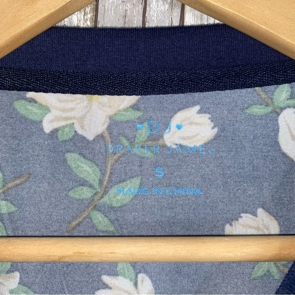 Draper James Natalie Sweatshirt in Magnolia - Picture 5 of 6